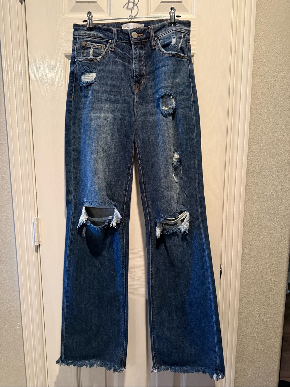 Risen Jeans Size 1/25 High Rise Distressed Wide Leg Raw Hem Denim
